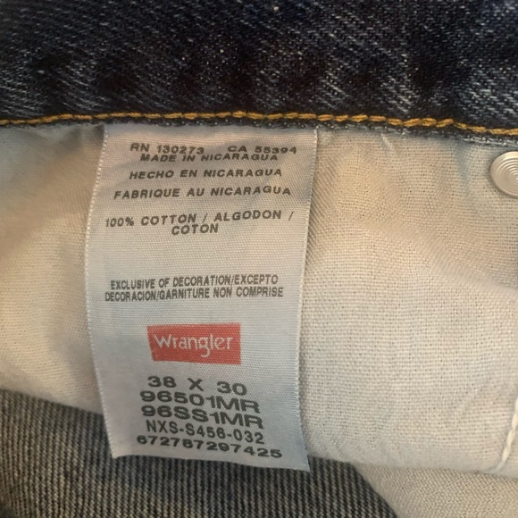 Wrangler men’s jeans style 96501MR relaxed fit 38x30 preworn good condition - Picture 4 of 8